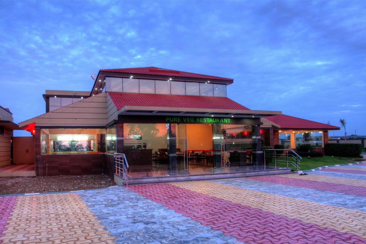 Bandipur Wildlife Resort & Spa, Бандипур Экстерьер фото